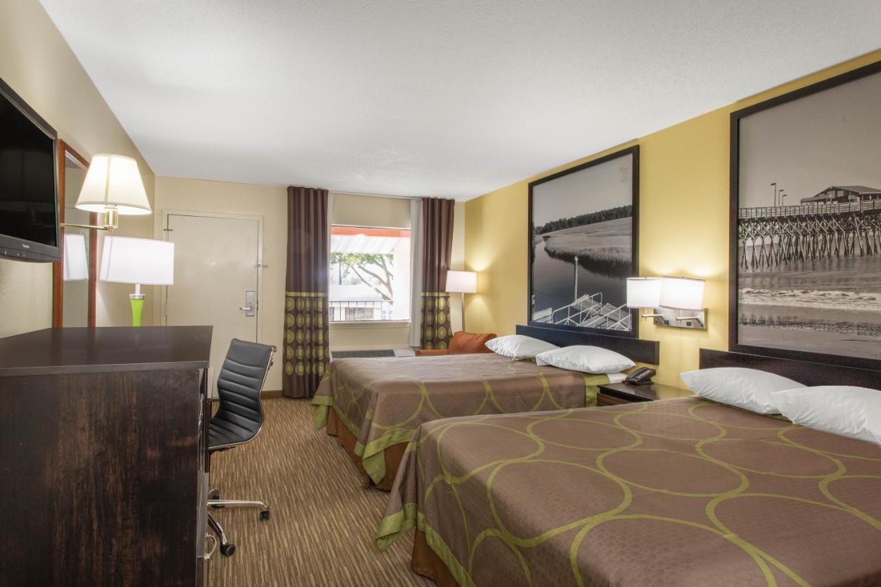 Super 8 By Wyndham Florence Exterior foto