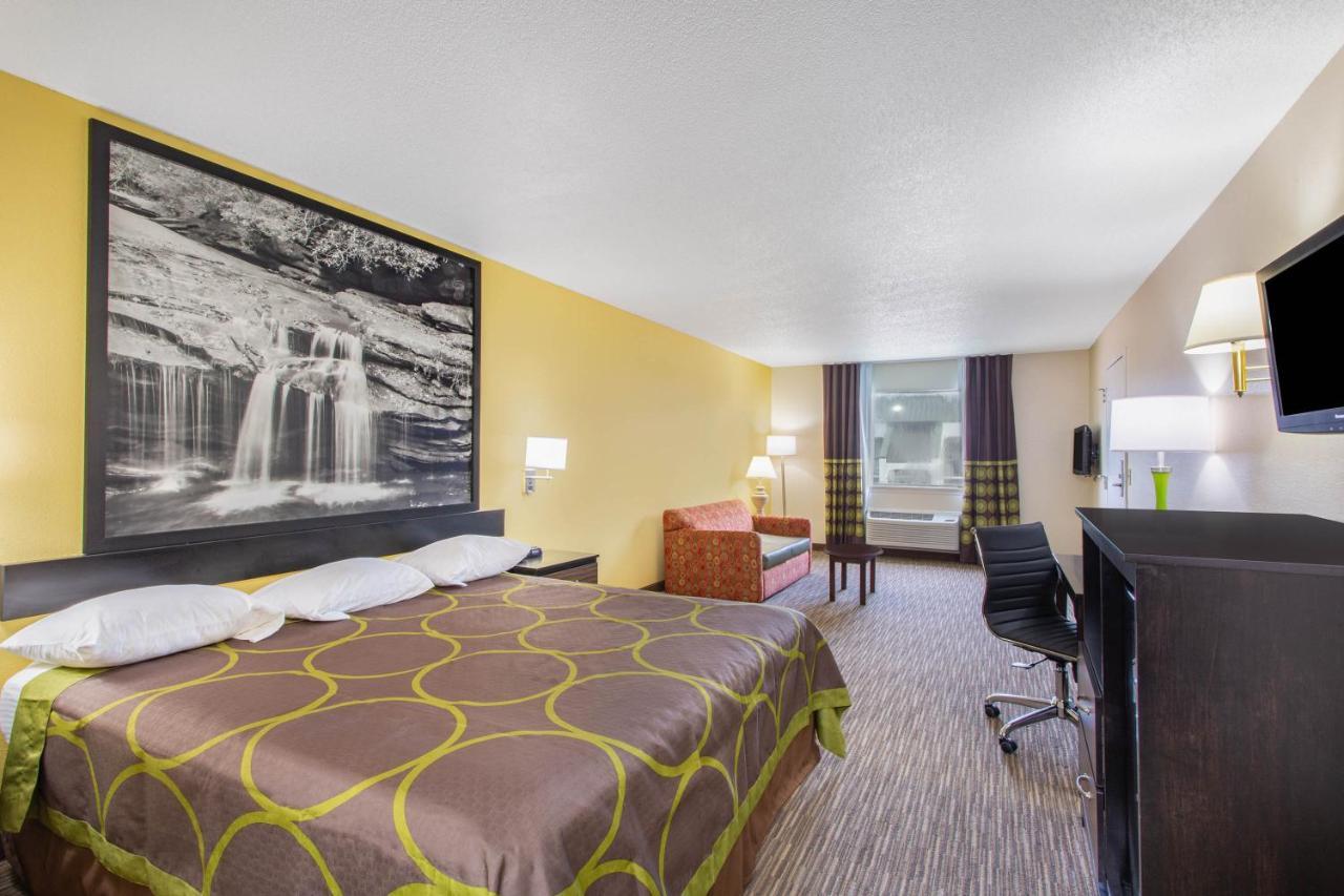 Super 8 By Wyndham Florence Exterior foto